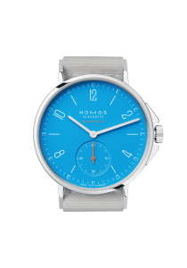 NOMOS Glashütte Ahoi neomatik signalblau 562